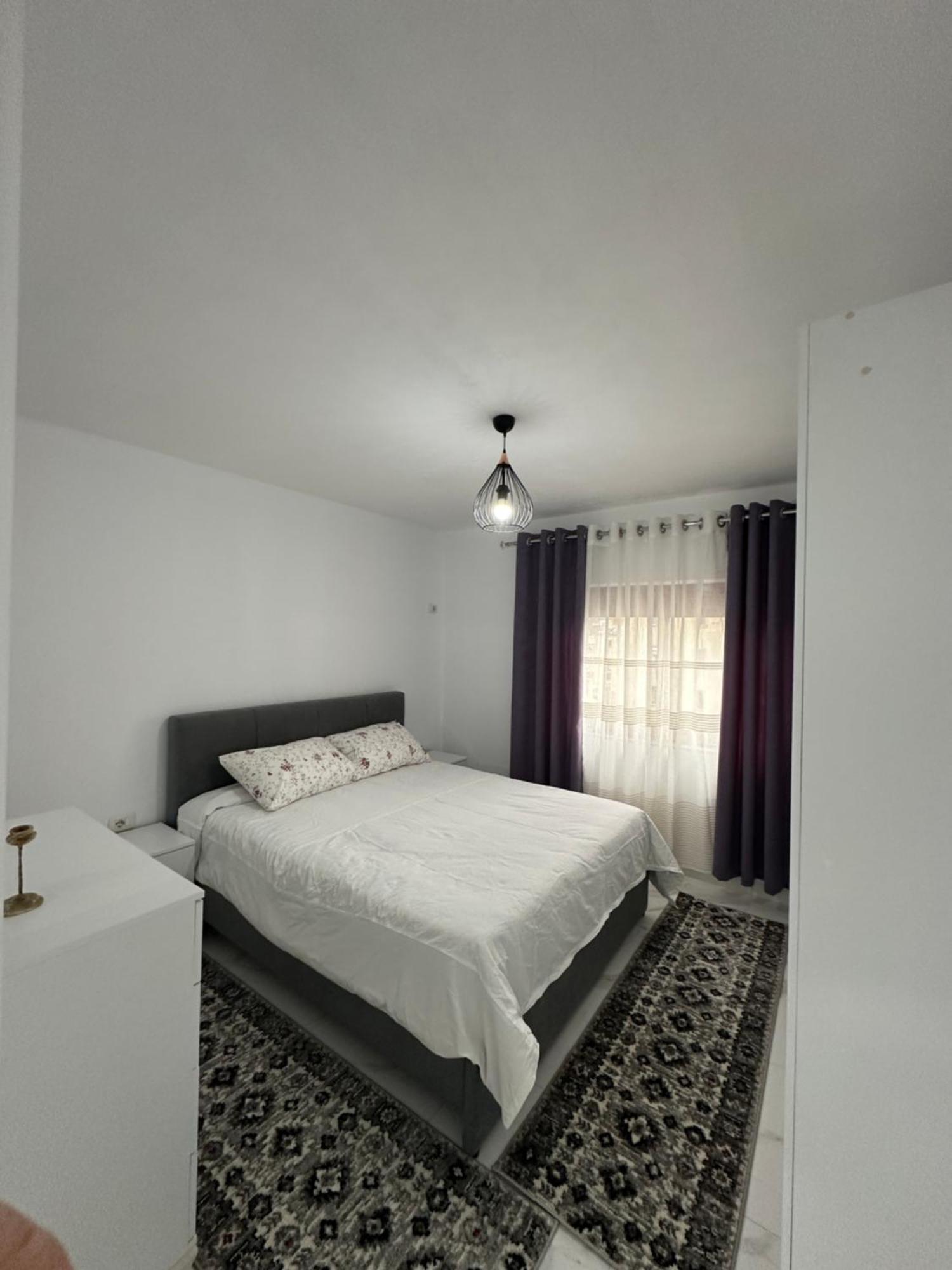 Elezi Apartment City Centre Tirana Bagian luar foto